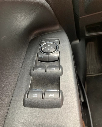 Ford EcoSport cena 62500 przebieg: 64000, rok produkcji 2018 z Dobrzany małe 277